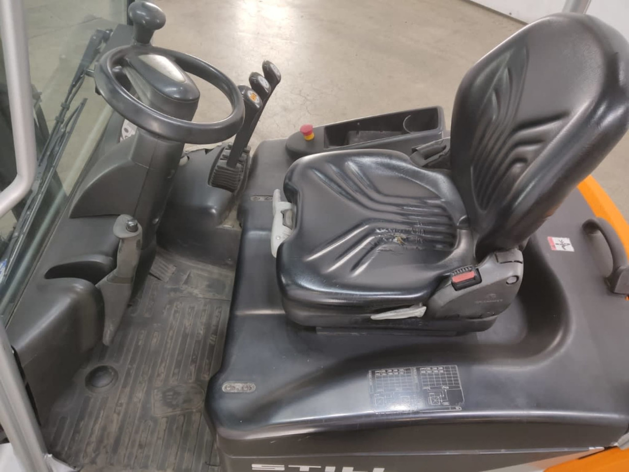 STILL RX50-13 - Electric forklift: picture 4 STILL RX50-13 - Electric forklift: picture 4