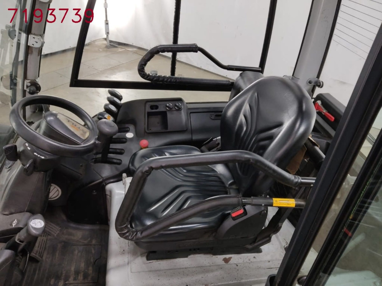 STILL RX60-25 - Electric forklift: picture 4 STILL RX60-25 - Electric forklift: picture 4