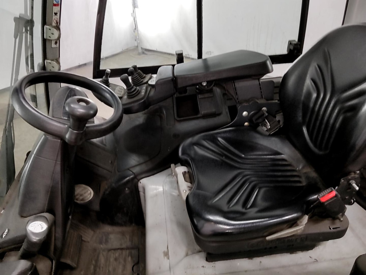 STILL RX60-30 - Electric forklift: picture 4 STILL RX60-30 - Electric forklift: picture 4
