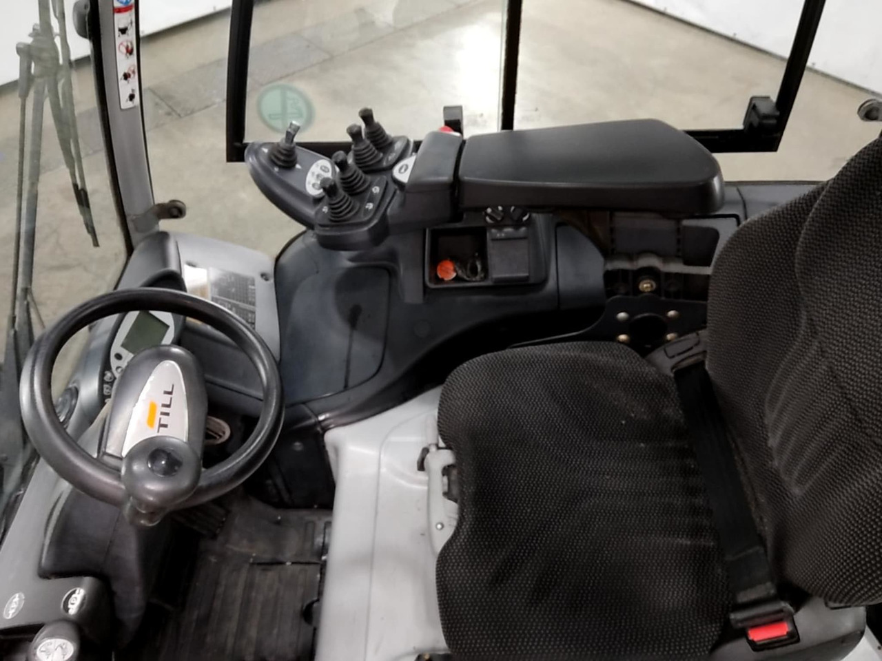 STILL RX60-35 - Electric forklift: picture 4 STILL RX60-35 - Electric forklift: picture 4
