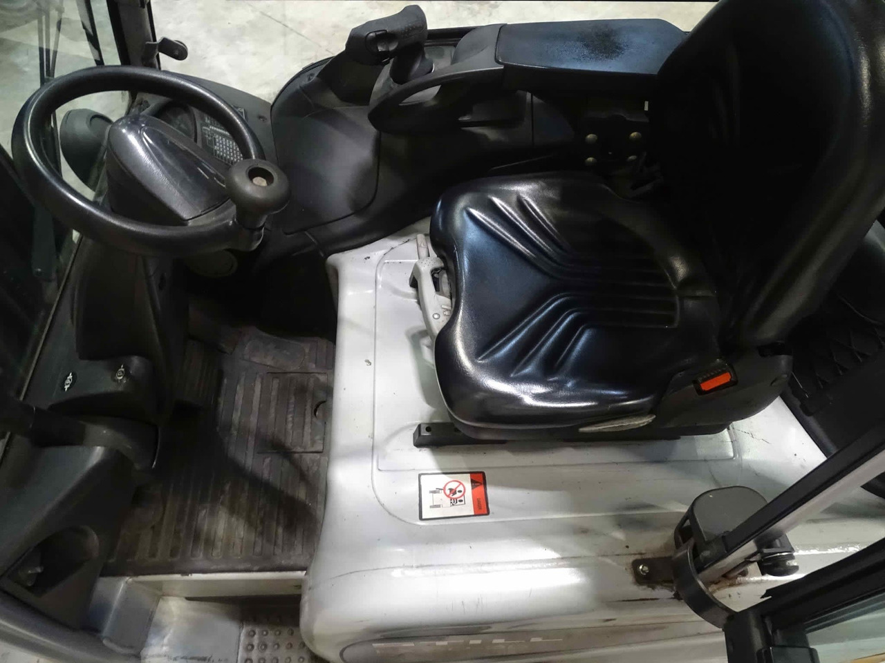 STILL RX60-35 - Electric forklift: picture 3 STILL RX60-35 - Electric forklift: picture 3