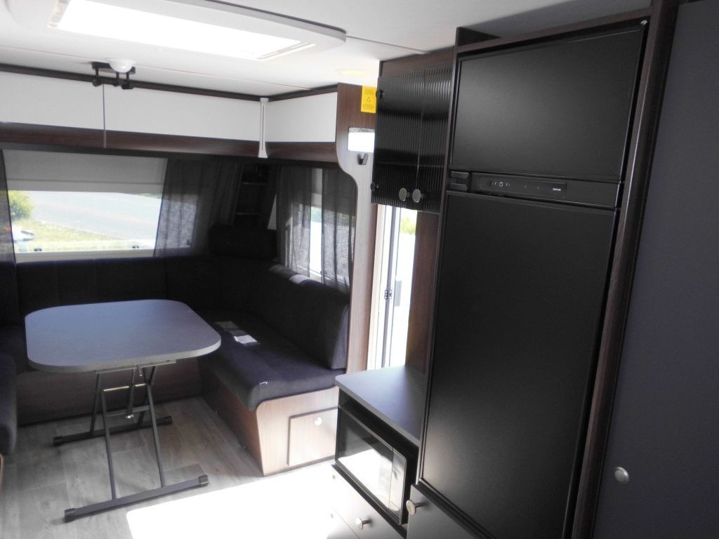 Caravan Polar 590 590 FD Limited 2x ALDE Backofen, Sound uvm..: picture 11