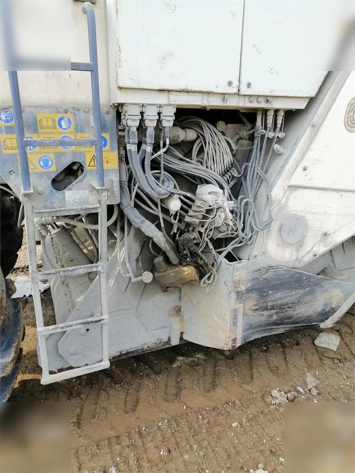 2010 WIRTGEN WR2500S - Soil stabilizer: picture 4 2010 WIRTGEN WR2500S - Soil stabilizer: picture 4