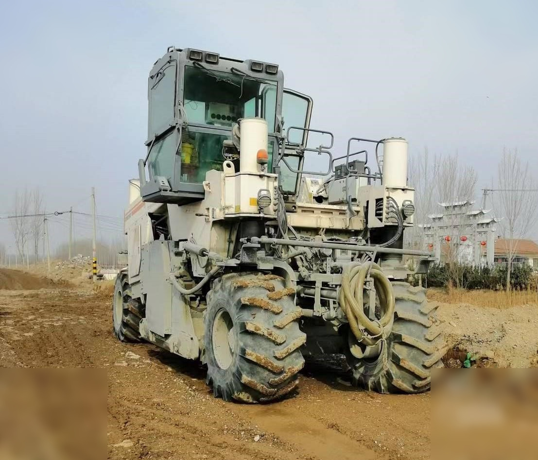 2010 WIRTGEN WR2500S - Soil stabilizer: picture 3 2010 WIRTGEN WR2500S - Soil stabilizer: picture 3
