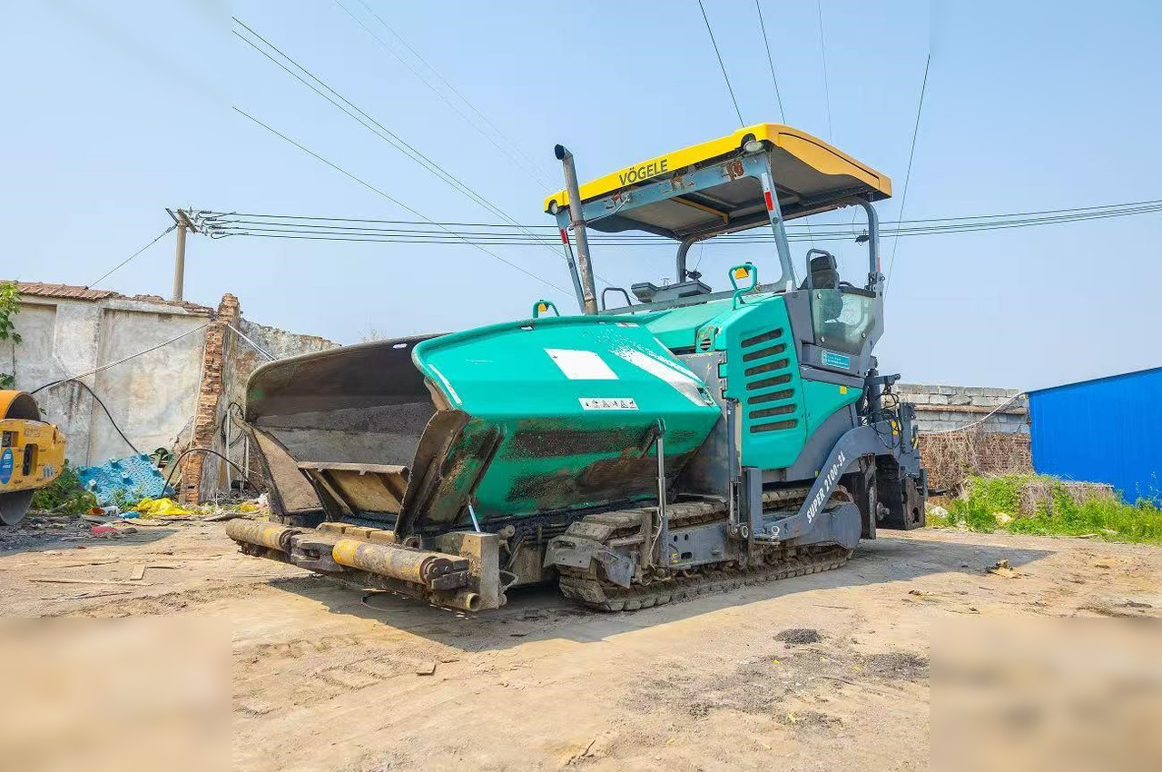 2015 VÖGELE SUPER 2100-3L - Asphalt paver: picture 1 2015 VÖGELE SUPER 2100-3L - Asphalt paver: picture 1