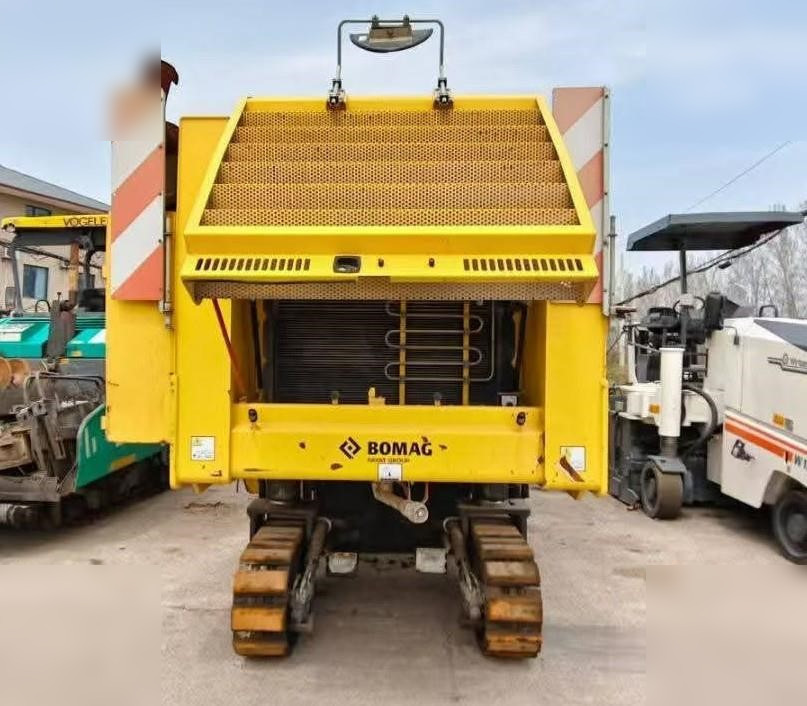 2017 BOMAG BM2000/60-2 - Cold planer: picture 3 2017 BOMAG BM2000/60-2 - Cold planer: picture 3