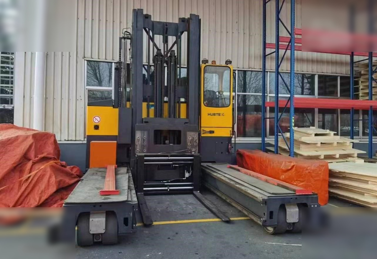 2017 HUBTEX MQ130 - Side loader: picture 1 2017 HUBTEX MQ130 - Side loader: picture 1