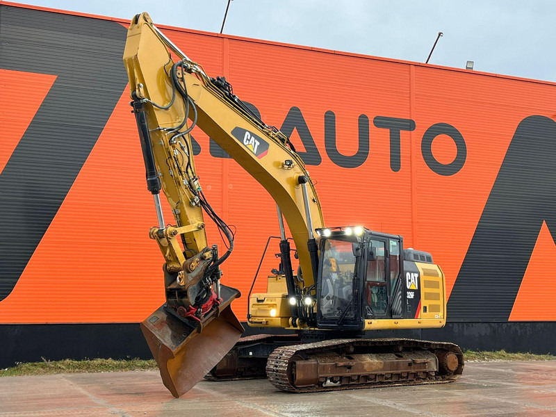 Caterpillar 326 FL 3D / ROTOTILT / AC / CENTRAL LUBRICATION / AUXILIARY HEATER - Crawler excavator: picture 1 Caterpillar 326 FL 3D / ROTOTILT / AC / CENTRAL LUBRICATION / AUXILIARY HEATER - Crawler excavator: picture 1