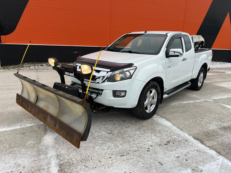 Isuzu D-max 4x4 SNOW PLOW & SPREADER - Pickup truck: picture 2 Isuzu D-max 4x4 SNOW PLOW & SPREADER - Pickup truck: picture 2