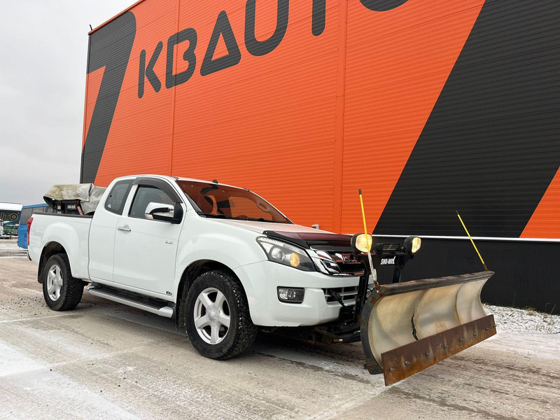 Isuzu D-max 4x4 SNOW PLOW & SPREADER - Pickup truck: picture 4 Isuzu D-max 4x4 SNOW PLOW & SPREADER - Pickup truck: picture 4