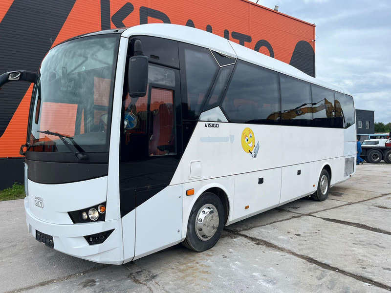Isuzu Visigo 4x2 EURO 6 / 41 SEATS / AC - Coach: picture 3 Isuzu Visigo 4x2 EURO 6 / 41 SEATS / AC - Coach: picture 3