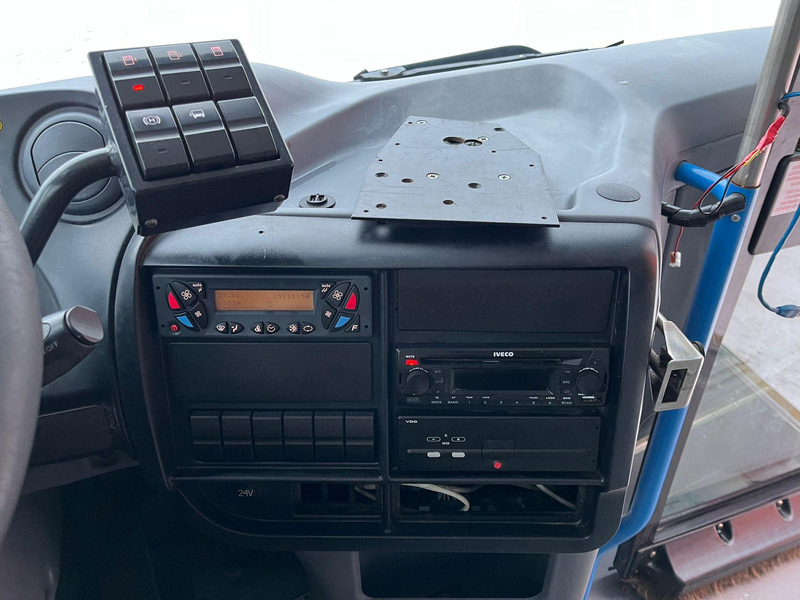 City bus Iveco Crossway LE 4x2 41 SEATS / AC / AUXILIARY HEATER: picture 13 City bus Iveco Crossway LE 4x2 41 SEATS / AC / AUXILIARY HEATER: picture 13