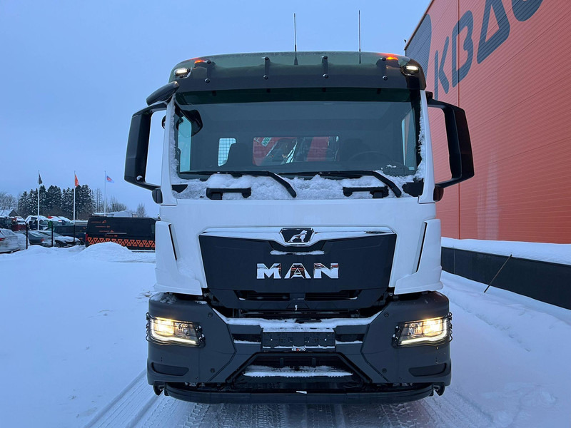 MAN TGS 35.480 8x4*4 FASSI F275 / HYVALIFT 26 ton / L=6300 mm - Dropside/ Flatbed truck, Crane truck: picture 3 MAN TGS 35.480 8x4*4 FASSI F275 / HYVALIFT 26 ton / L=6300 mm - Dropside/ Flatbed truck, Crane truck: picture 3