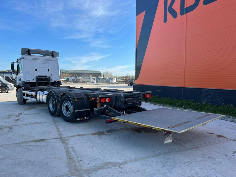 Container transporter/ Swap body truck Mercedes-Benz Antos 2535 6x2*4 CHASSIS L=7788 mm: picture 10