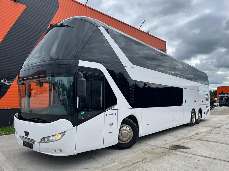 Neoplan SKYLINER L 6x2*4 77 SEATS / AC / AUXILIARY HEATING / WC - Double-decker bus: picture 3 Neoplan SKYLINER L 6x2*4 77 SEATS / AC / AUXILIARY HEATING / WC - Double-decker bus: picture 3