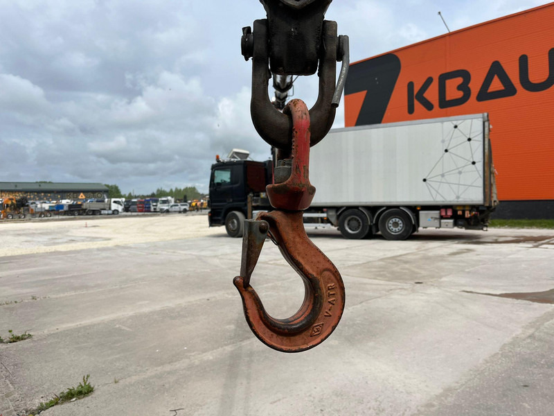 Truck mounted crane for Truck Palfinger PK 18002: picture 6