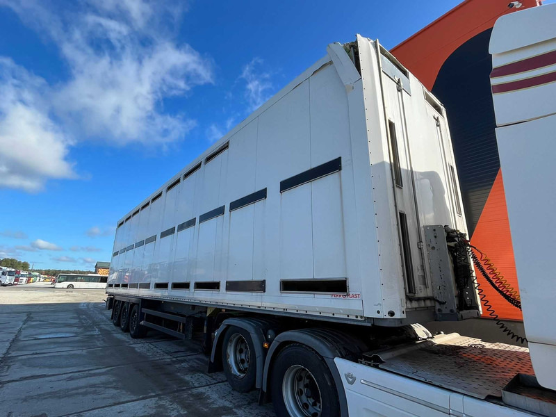 Schmitz Cargobull NKS SCB S3B BOX L=13682 mm - Livestock semi-trailer: picture 3 Schmitz Cargobull NKS SCB S3B BOX L=13682 mm - Livestock semi-trailer: picture 3