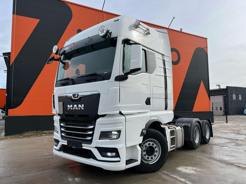 MAN TGX 28.510 6x2 TWIN BED GX CAB / INTARDER / DOUBLE BOGIE - Tractor unit: picture 2 MAN TGX 28.510 6x2 TWIN BED GX CAB / INTARDER / DOUBLE BOGIE - Tractor unit: picture 2