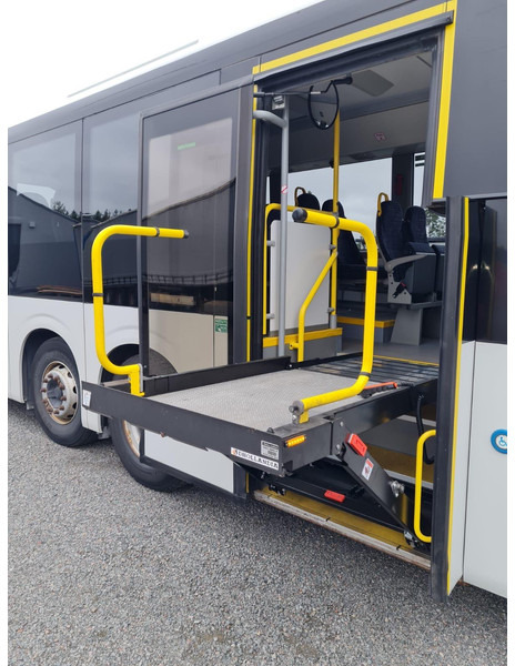 Suburban bus Volvo 8900 B8R 6x2*4 EURO6 / 59 SEATS / AC / AUXILIARY HEATING / Wheelchair lift /: picture 12