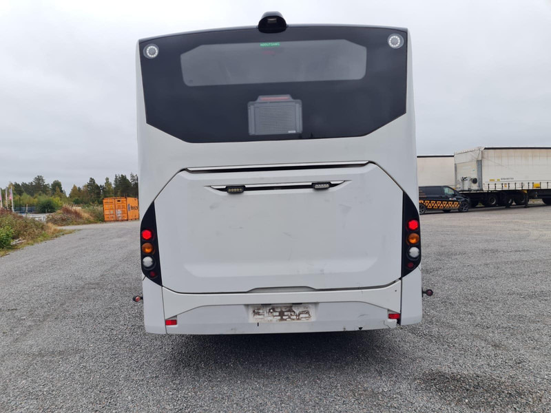 Volvo 8900 B8R 6x2*4 EURO6 / 59 SEATS / AC / AUXILIARY HEATING / Wheelchair lift / - Suburban bus: picture 5 Volvo 8900 B8R 6x2*4 EURO6 / 59 SEATS / AC / AUXILIARY HEATING / Wheelchair lift / - Suburban bus: picture 5