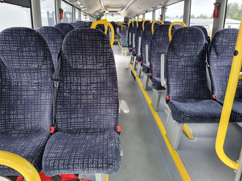 Suburban bus Volvo 8900 B8R 6x2*4 EURO6 / 59 SEATS / AC / AUXILIARY HEATING / Wheelchair lift /: picture 6