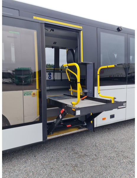 Suburban bus Volvo 8900 B8R 6x2*4 EURO6 / 59 SEATS / AC / AUXILIARY HEATING / Wheelchair lift /: picture 11