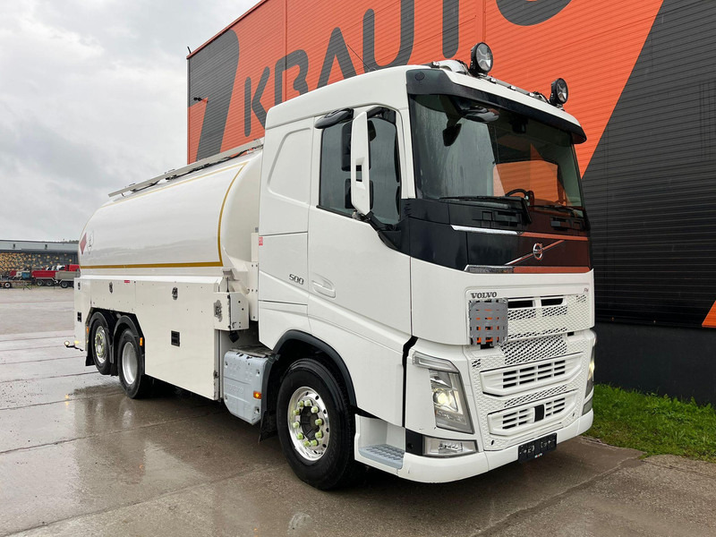 Volvo FH 500 6x2 TANK 22150 l / 6950+4700+4650+5850 l - Tanker truck: picture 5 Volvo FH 500 6x2 TANK 22150 l / 6950+4700+4650+5850 l - Tanker truck: picture 5