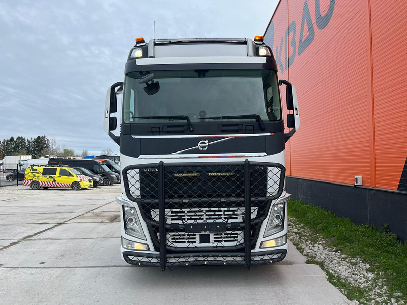 Volvo FH 540 6x4 PALIFT T 20 ton / L=5600 mm / RETARDER / TANDEM AXLE LIFT - Hook lift truck: picture 3 Volvo FH 540 6x4 PALIFT T 20 ton / L=5600 mm / RETARDER / TANDEM AXLE LIFT - Hook lift truck: picture 3