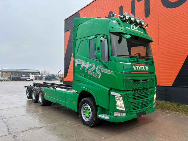 Volvo FH 540 8x4*4 9 TON FRONT AXLE / RETARDER / CHASSIS L=7989 mm - Cab chassis truck: picture 4 Volvo FH 540 8x4*4 9 TON FRONT AXLE / RETARDER / CHASSIS L=7989 mm - Cab chassis truck: picture 4
