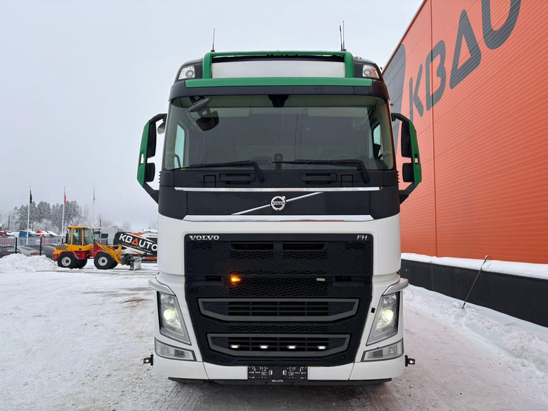 Volvo FH 540 8x4*4 MEILLER RK26 ton / L=6100 mm - Hook lift truck: picture 3 Volvo FH 540 8x4*4 MEILLER RK26 ton / L=6100 mm - Hook lift truck: picture 3