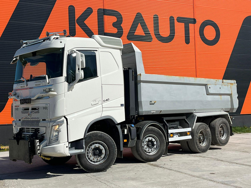 Volvo FH 540 8x4 RETARDER / TANDEM AXLE LIFT / BIG AXLES / BOX L=5704 mm - Tipper: picture 1 Volvo FH 540 8x4 RETARDER / TANDEM AXLE LIFT / BIG AXLES / BOX L=5704 mm - Tipper: picture 1