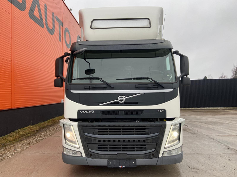 Volvo FM 330 6x2*4 SUPRA 1150Mt / BOX L=9270 mm - Refrigerator truck: picture 3 Volvo FM 330 6x2*4 SUPRA 1150Mt / BOX L=9270 mm - Refrigerator truck: picture 3