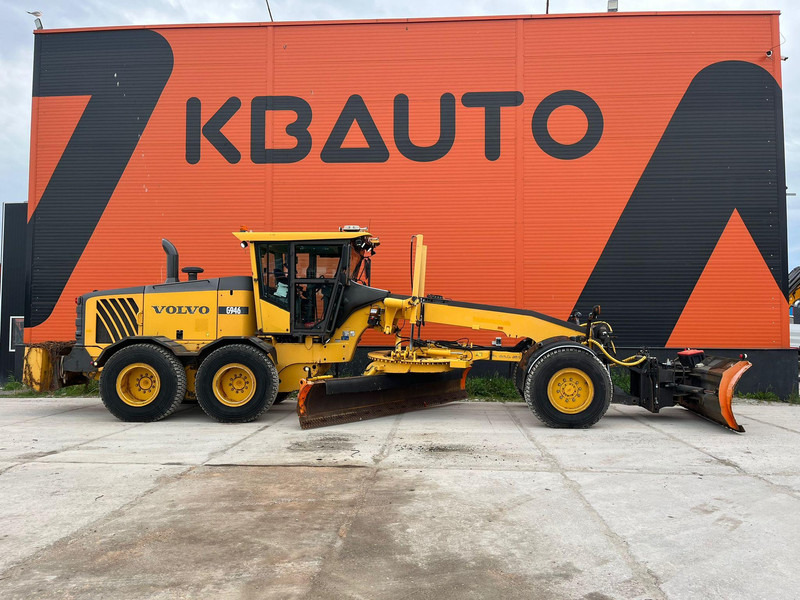 Volvo G946 LEICA 3D / AC / CENTRAL LUBRICATION / FULL REBUILD GEARBOX WITH WARRANTY / NEW CLUTCH - Grader: picture 4 Volvo G946 LEICA 3D / AC / CENTRAL LUBRICATION / FULL REBUILD GEARBOX WITH WARRANTY / NEW CLUTCH - Grader: picture 4