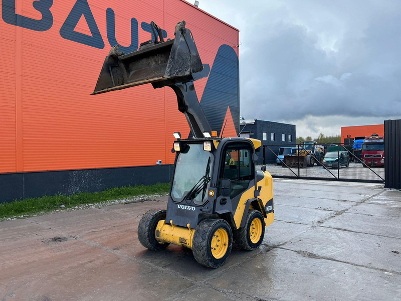 Volvo MC 70 C T4 BRUSH - Wheel loader: picture 2 Volvo MC 70 C T4 BRUSH - Wheel loader: picture 2