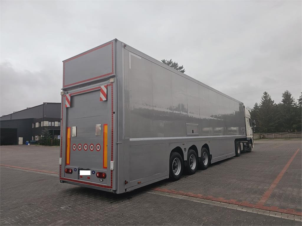 Langendorf DOUBLE LOADING FOR MOTOR COSMETICS Flexliner Inloa - Refrigerator trailer: picture 5 Langendorf DOUBLE LOADING FOR MOTOR COSMETICS Flexliner Inloa - Refrigerator trailer: picture 5