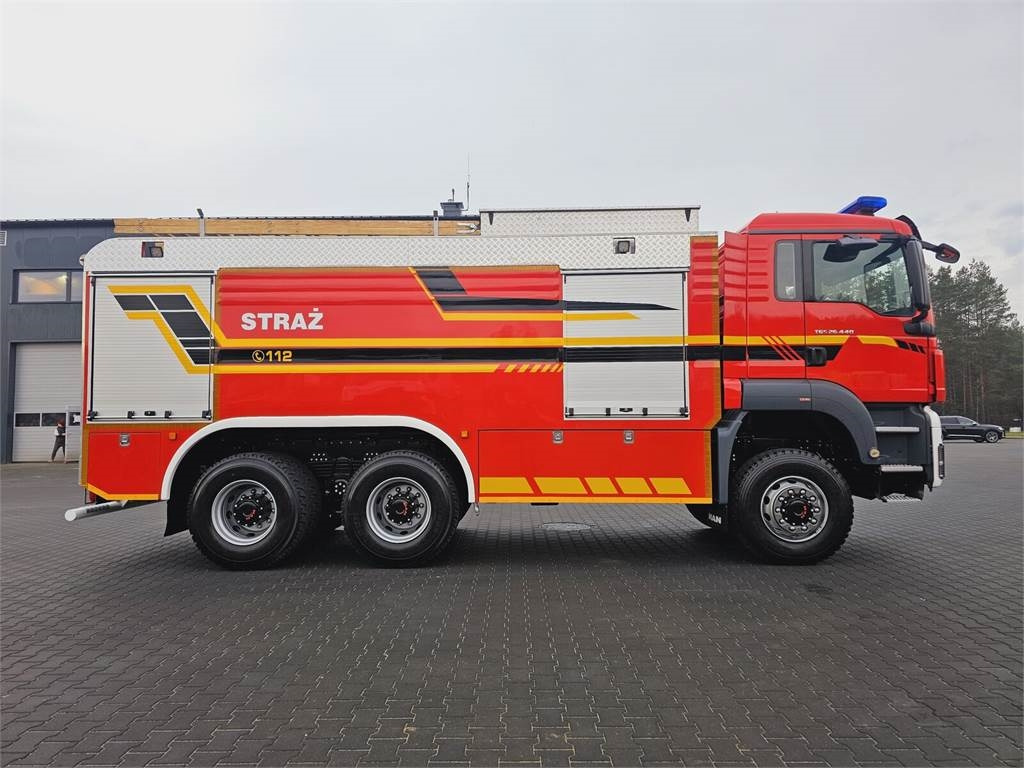 MAN TGS 26.440 6x6 9500 l water + 950 foam Stolarczyk - Fire truck: picture 5 MAN TGS 26.440 6x6 9500 l water + 950 foam Stolarczyk - Fire truck: picture 5
