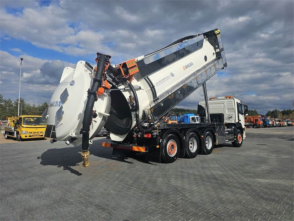 Volvo WUKO ADR ROLBA FOR CLEANING CHANNELS COMBI  - Municipal/ Special vehicle: picture 2 Volvo WUKO ADR ROLBA FOR CLEANING CHANNELS COMBI  - Municipal/ Special vehicle: picture 2