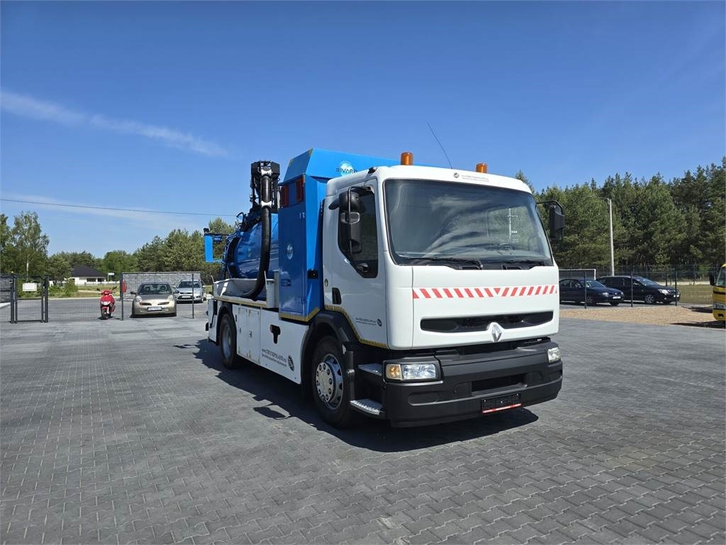 Renault 4x2 WUKO RIVARD for collecting liquid waste - Vacuum truck: picture 2 Renault 4x2 WUKO RIVARD for collecting liquid waste - Vacuum truck: picture 2