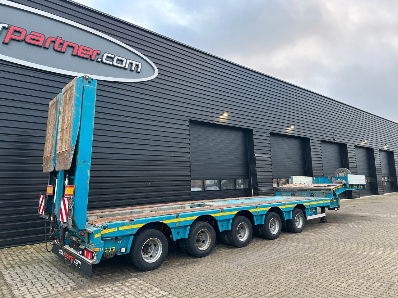 Faymonville 5 achs tieflader / Hydr. Verbreiterung HAUM-V - Low loader semi-trailer: picture 2 Faymonville 5 achs tieflader / Hydr. Verbreiterung HAUM-V - Low loader semi-trailer: picture 2