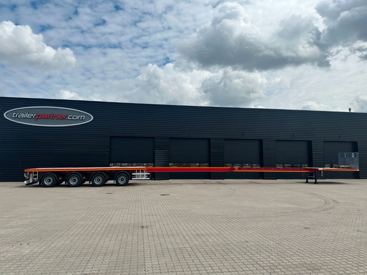 Faymonville Maxtrailer 4 achs tele auflieger / 29.000 mm - Dropside/ Flatbed semi-trailer: picture 1 Faymonville Maxtrailer 4 achs tele auflieger / 29.000 mm - Dropside/ Flatbed semi-trailer: picture 1