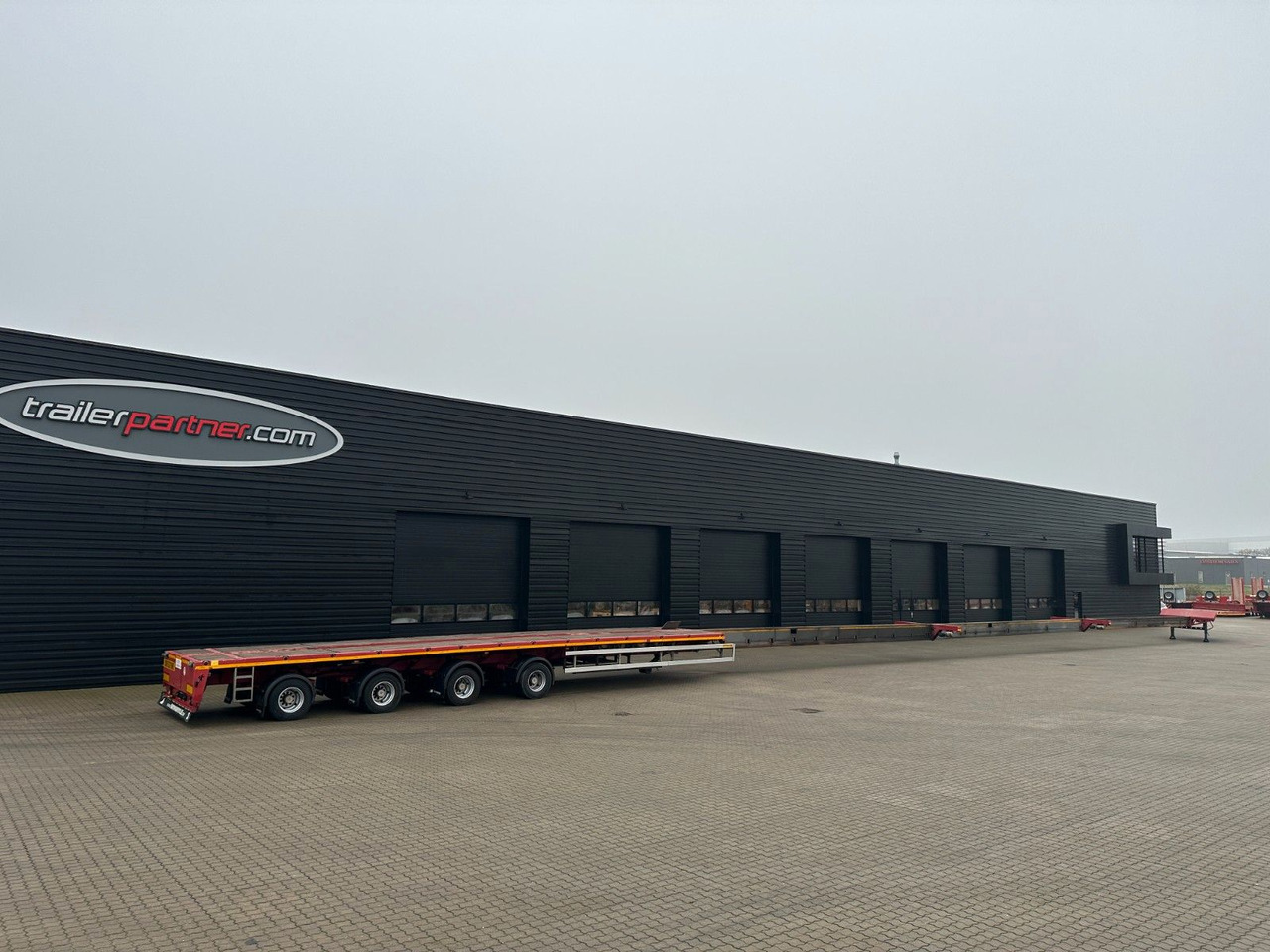 Faymonville Telemax Z 4 L AAAX / 51.300 mm - Dropside/ Flatbed semi-trailer: picture 1 Faymonville Telemax Z 4 L AAAX / 51.300 mm - Dropside/ Flatbed semi-trailer: picture 1