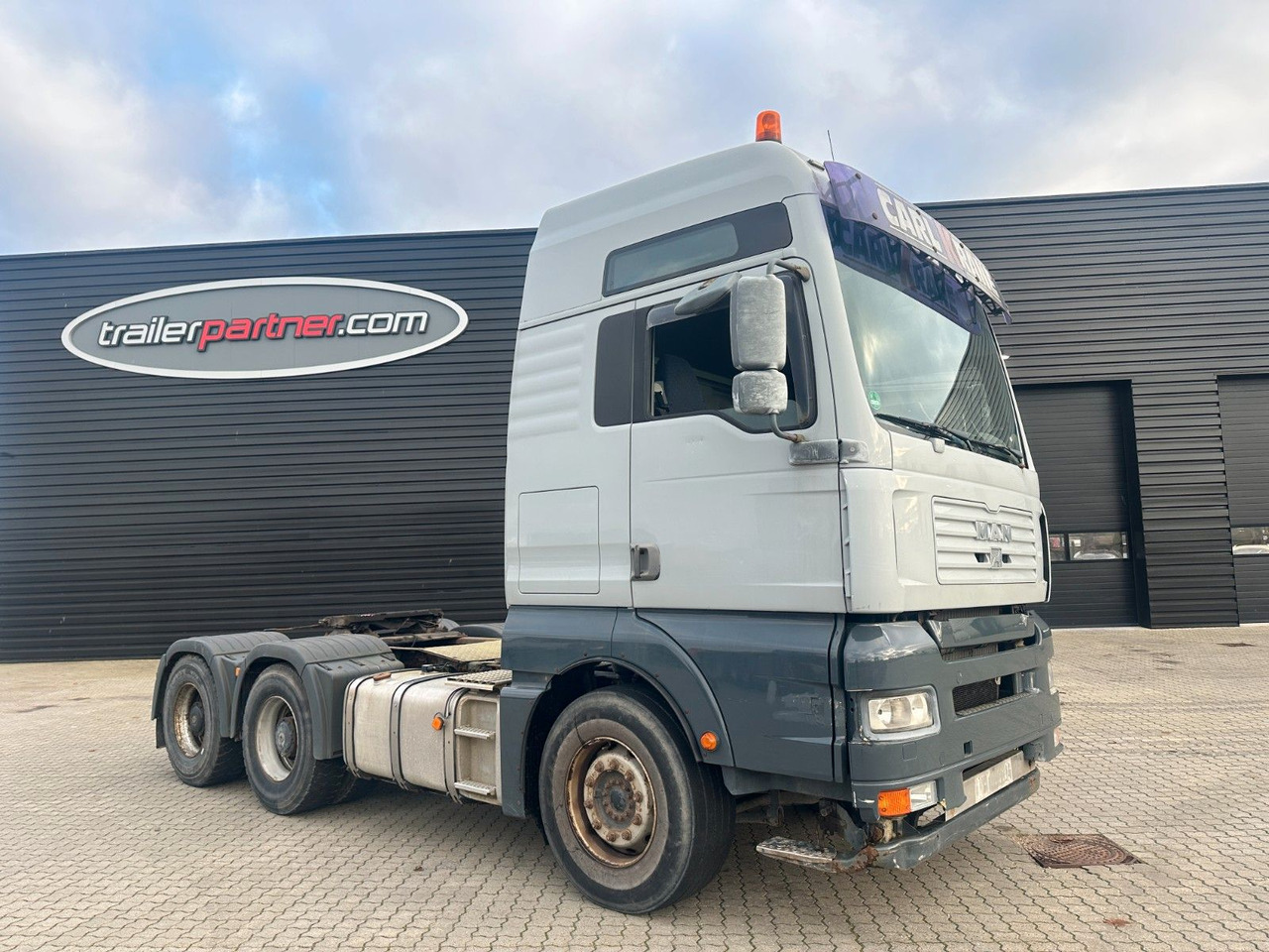 MAN TGA 26.530 6x4 / 120 T - Tractor unit: picture 1 MAN TGA 26.530 6x4 / 120 T - Tractor unit: picture 1