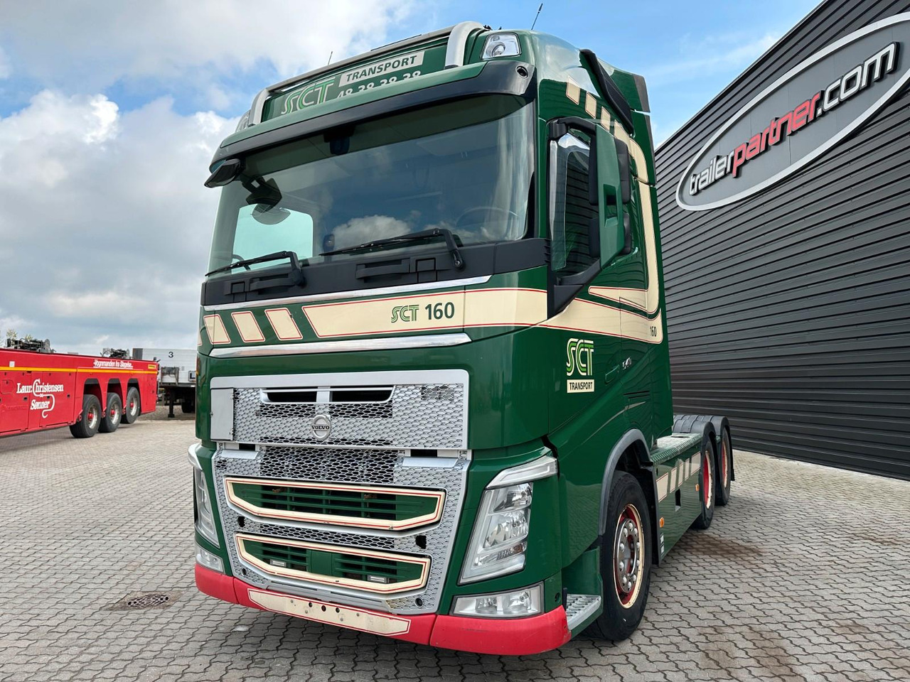 Volvo FH 540 6x4 Volvo FH 540 6x4 - Tractor unit: picture 2 Volvo FH 540 6x4 Volvo FH 540 6x4 - Tractor unit: picture 2