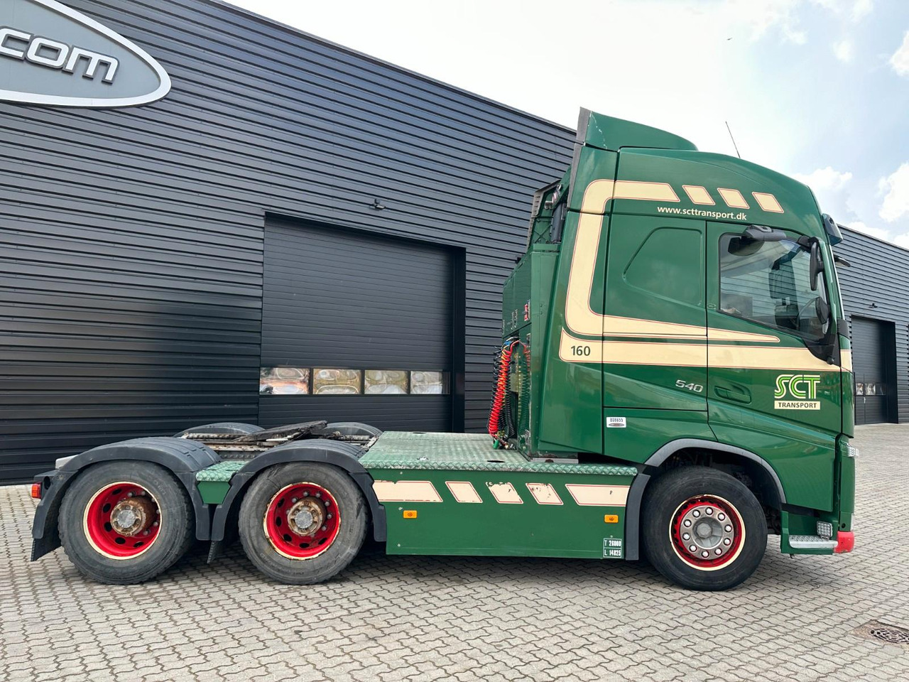 Volvo FH 540 6x4 Volvo FH 540 6x4 - Tractor unit: picture 3 Volvo FH 540 6x4 Volvo FH 540 6x4 - Tractor unit: picture 3