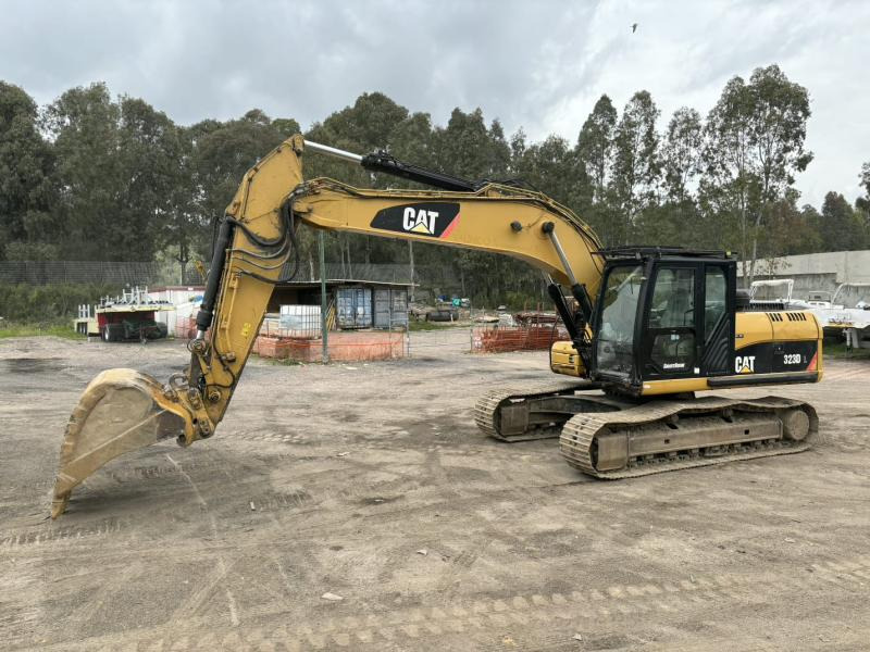 Caterpillar 323D - Crawler excavator: picture 1 Caterpillar 323D - Crawler excavator: picture 1