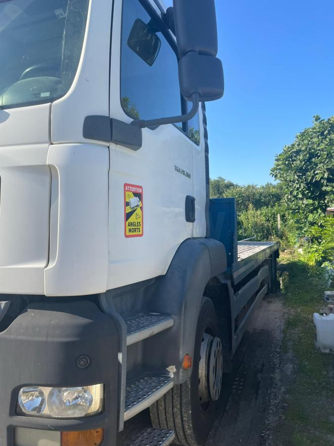 MAN TGA 28.360 - Autotransporter truck: picture 3 MAN TGA 28.360 - Autotransporter truck: picture 3