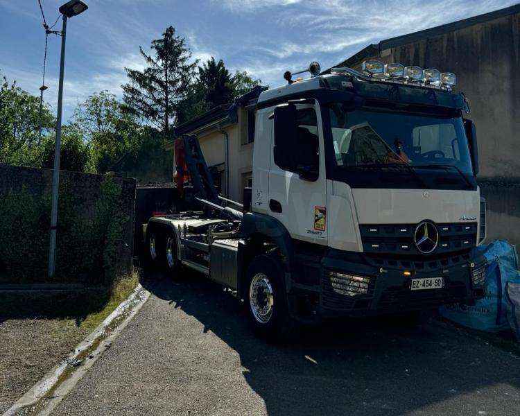 Mercedes Arocs 2640 - Hook lift truck: picture 4 Mercedes Arocs 2640 - Hook lift truck: picture 4