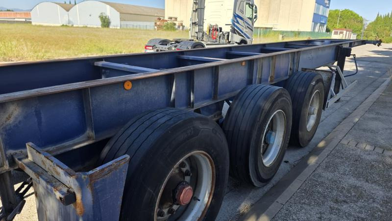 Samro SR3D34MOD - Container transporter/ Swap body semi-trailer: picture 2 Samro SR3D34MOD - Container transporter/ Swap body semi-trailer: picture 2