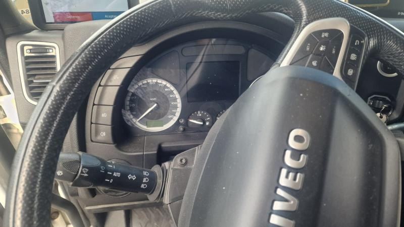 Tractor unit Iveco S-WAY 490: picture 10