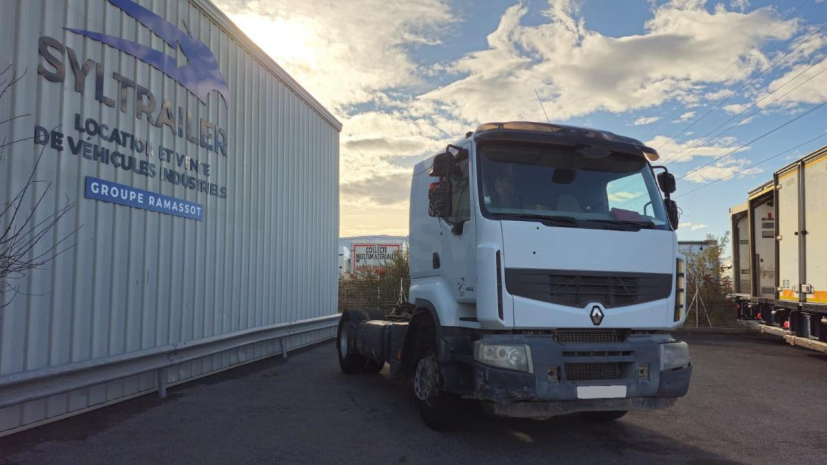 Renault Premium Lander 460 DXI - Tractor unit: picture 3 Renault Premium Lander 460 DXI - Tractor unit: picture 3